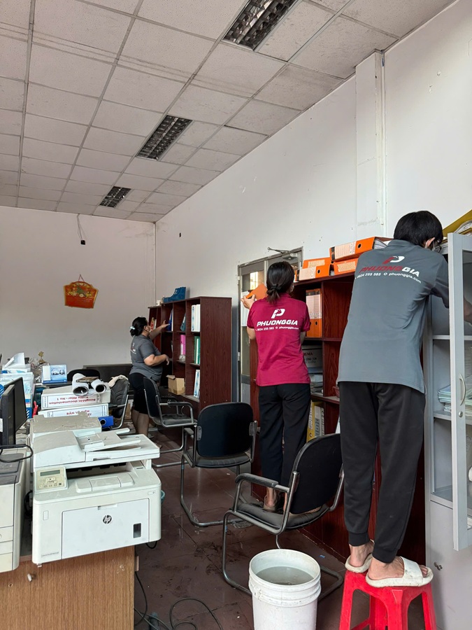 đội dọn nhà của phương gia