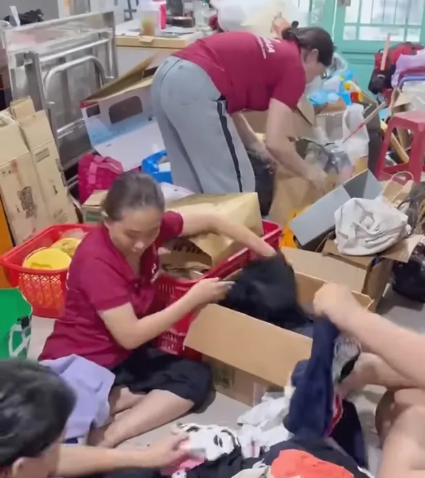 nhân viên dọn dẹp nhà cửa bình dương